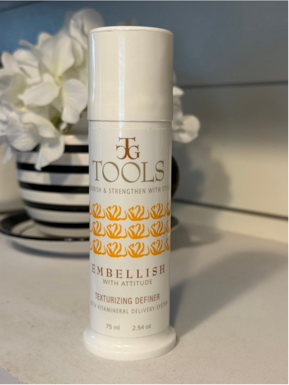 Calista Tools Embellish Texturizing Definer Gel for Hair 2.54 oz 75 ml